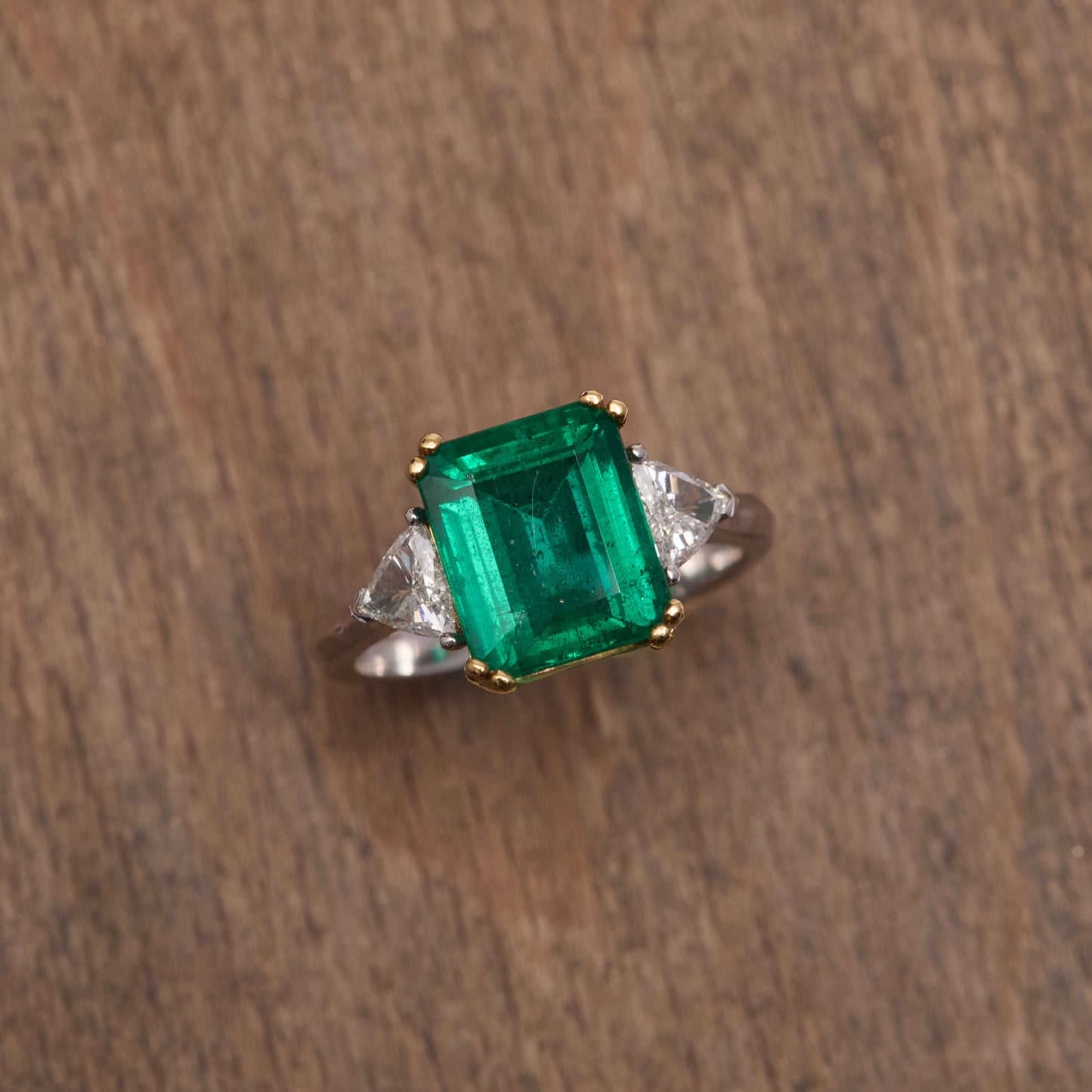 Bague Trilogie Émeraude 4.17 carats