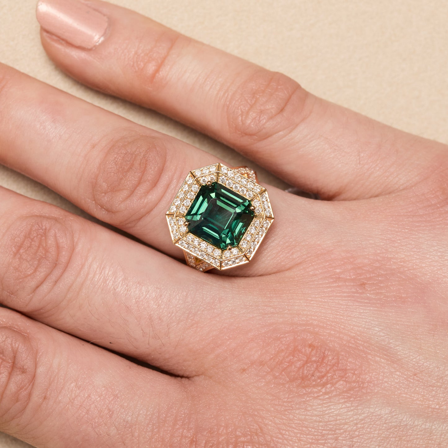 Bague Jaffna Art Déco - Saphir Teal 6.05 carats