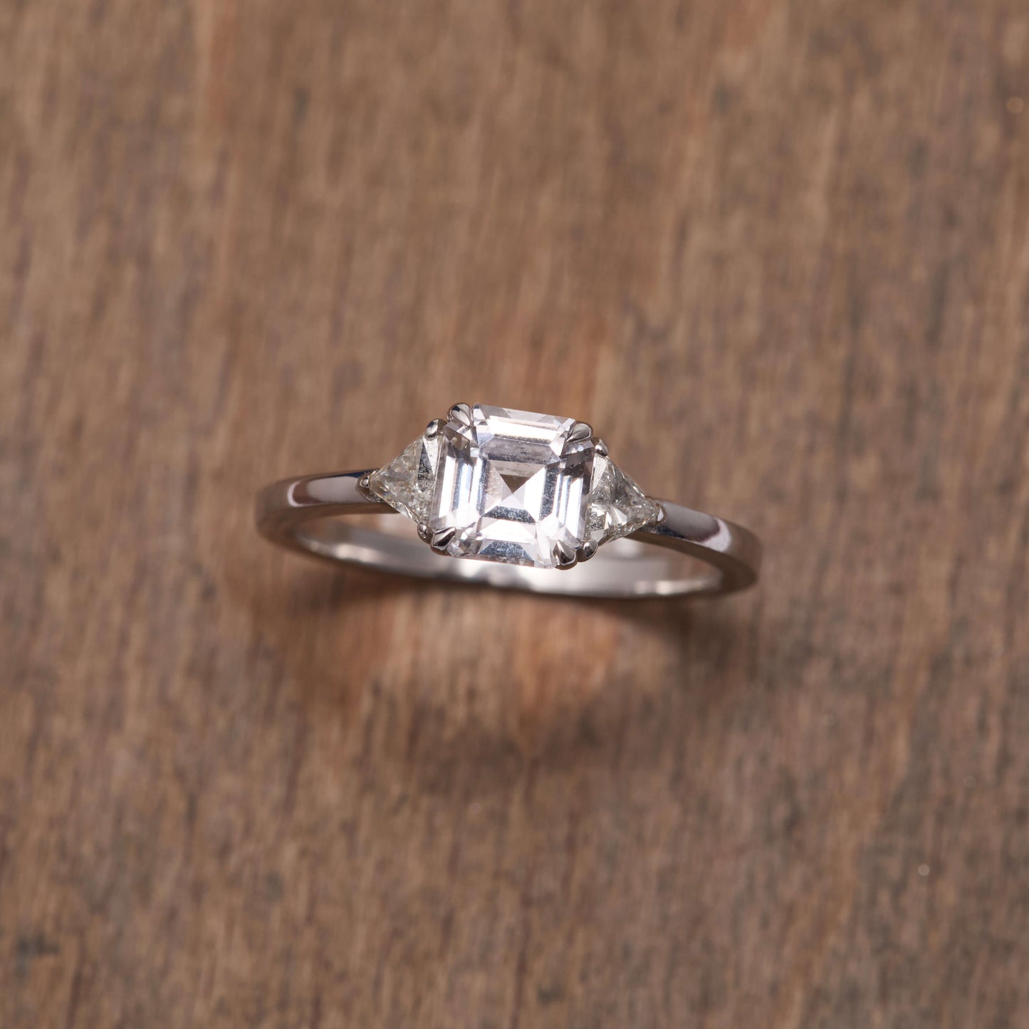 Bague Elahera - Saphir Blanc 1.16 carats
