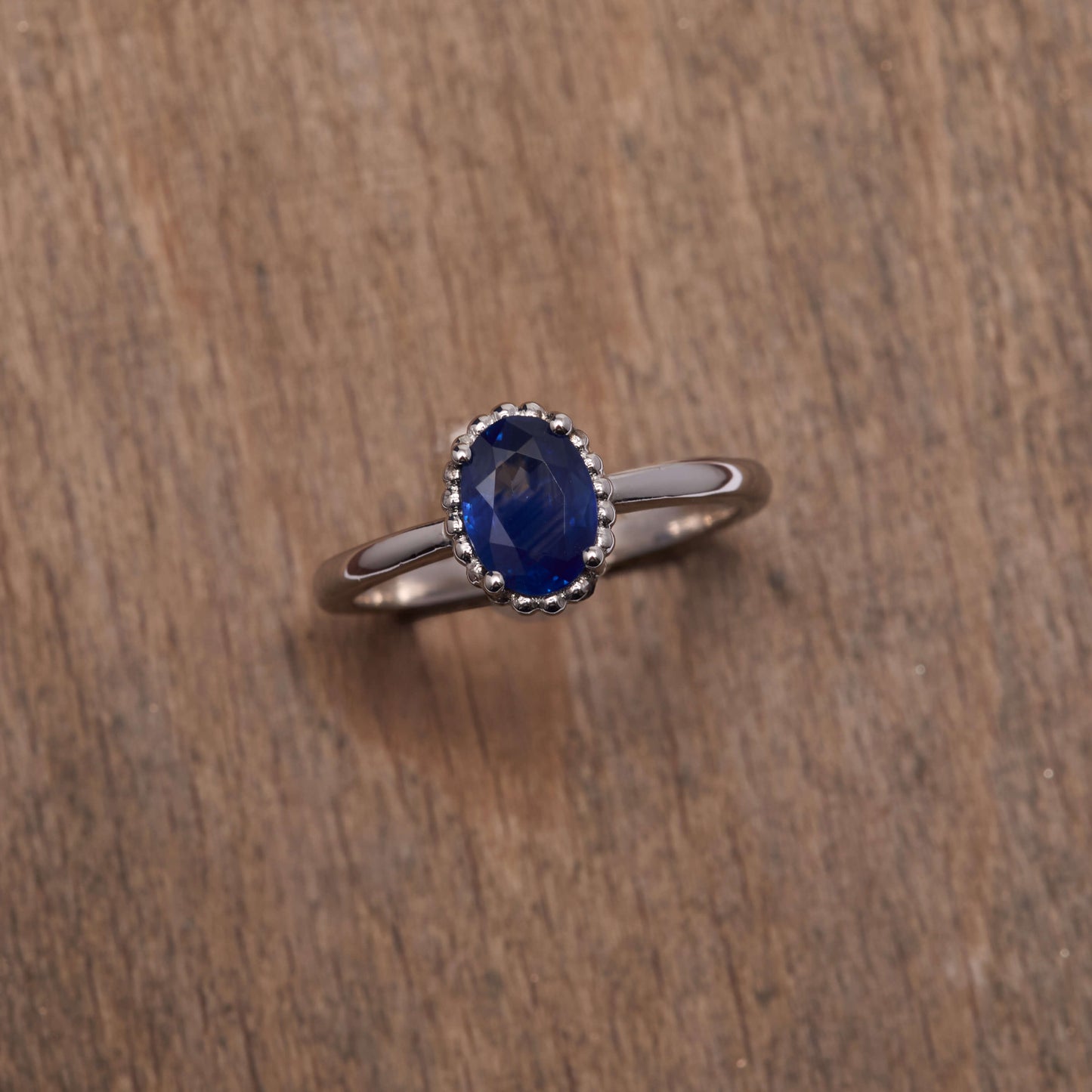 Solitaire Vintage Perlé - Saphir Vivid Blue 1.10 carats