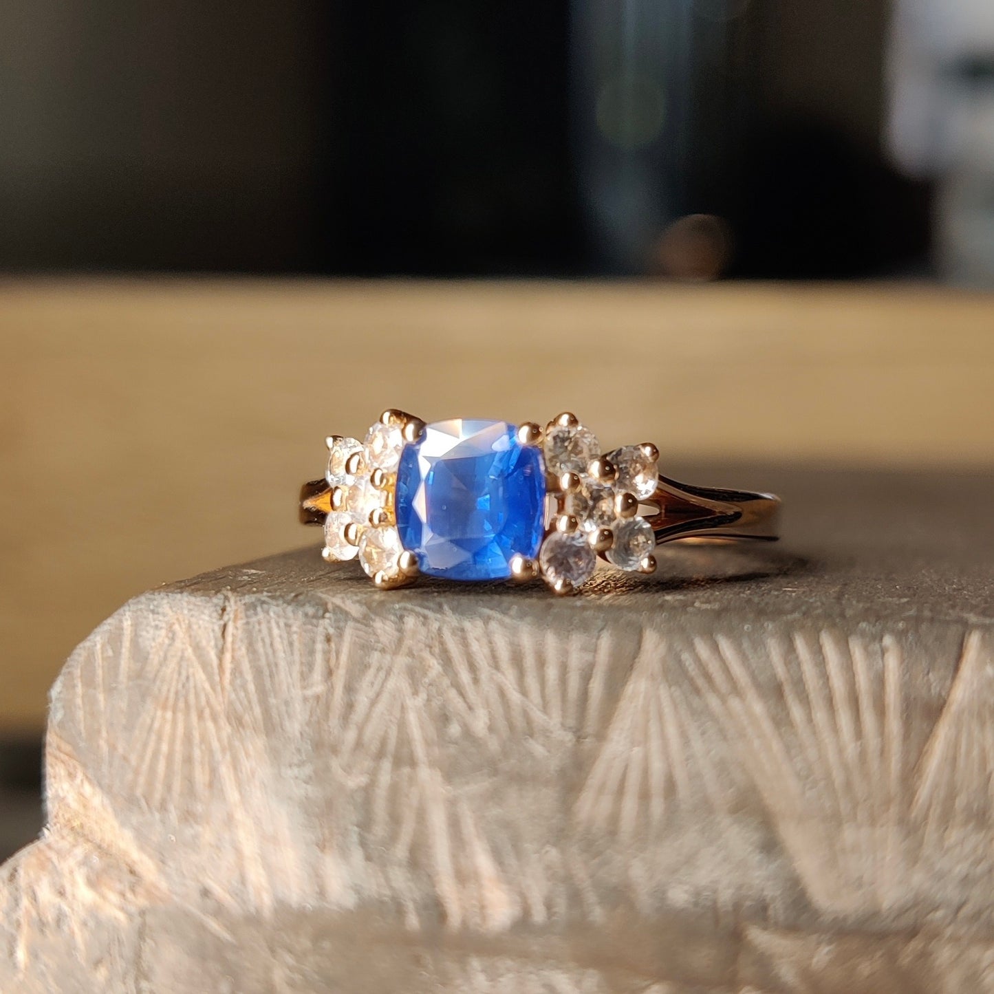 Bague Althea - Saphir Vivid Blue 1.01 carats