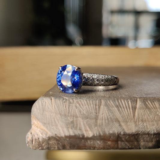 Bague Solitaire - Saphir Vivid Blue 4.68 carats